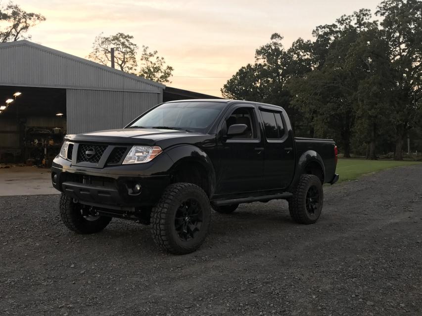 lifted frontier 4x4