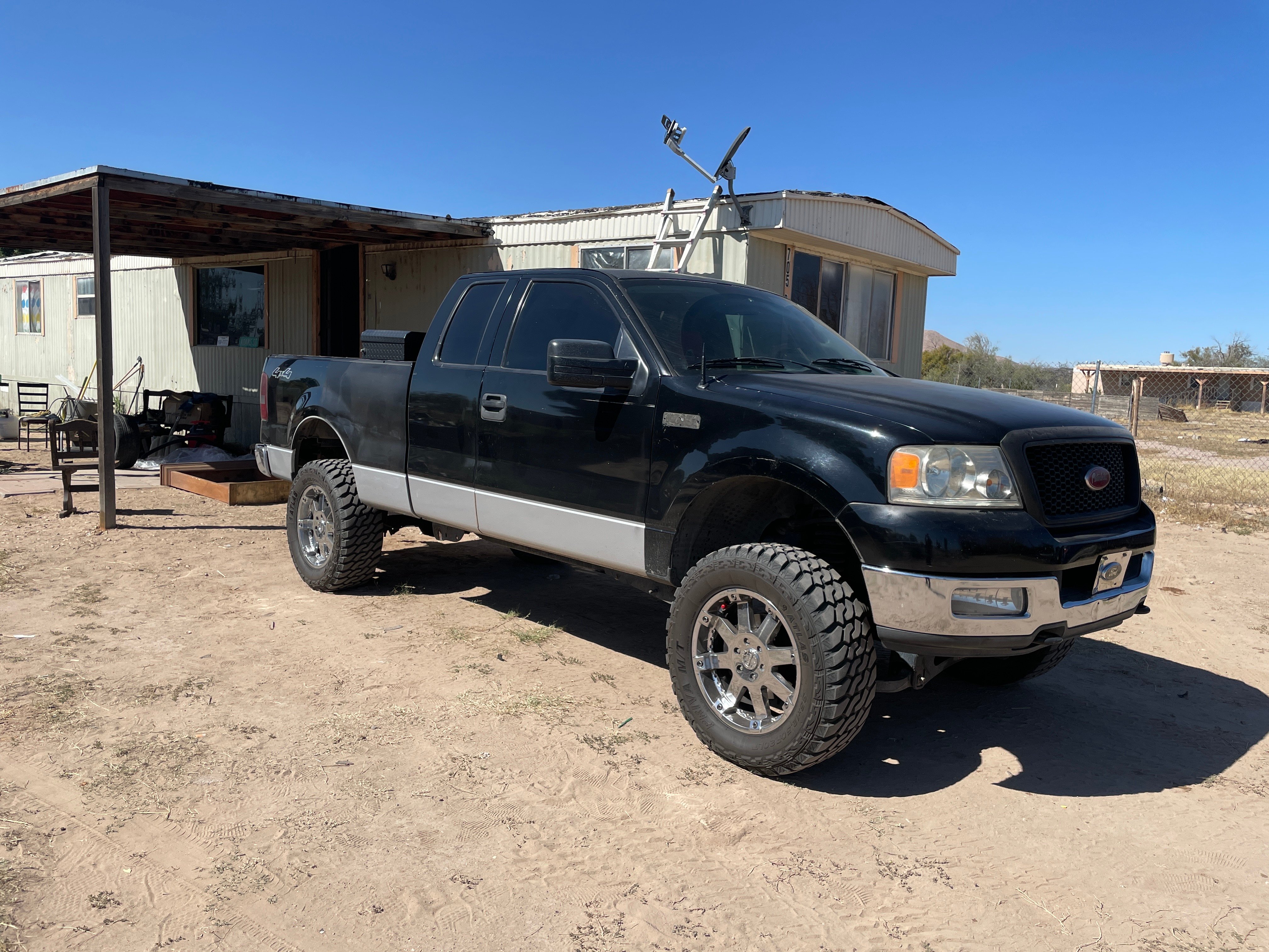 View build 5 Inch Lifted 2004 Ford F-150 4WD | Rough Country