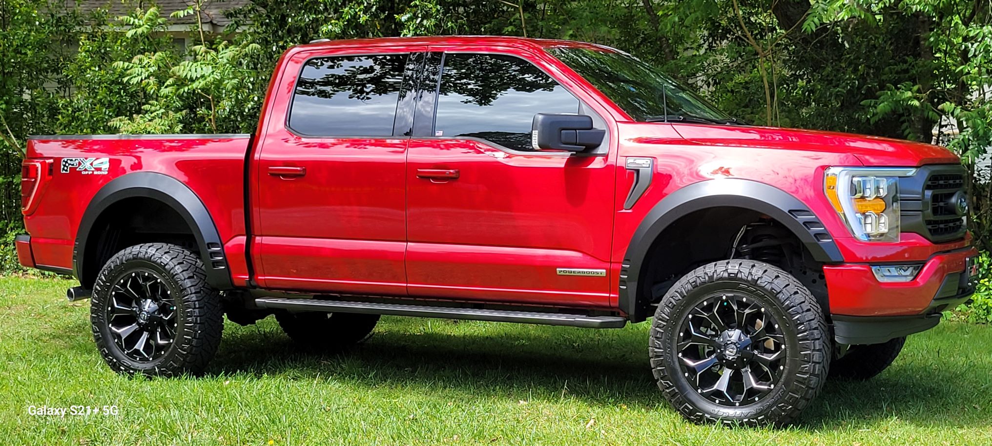 View build 6 Inch Lifted 2021 Ford F-150 4WD | Rough Country